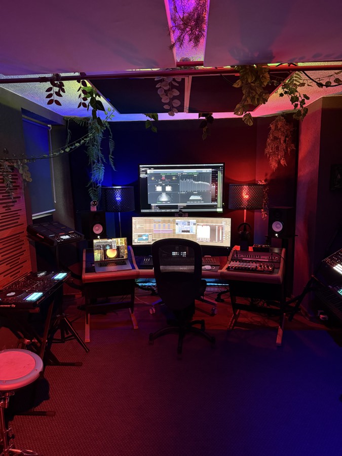 Two Minds studio — Control room